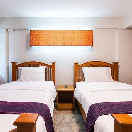 Go Inn Khaosan Road Bkk - Grand Palace Бангкок Экстерьер фото